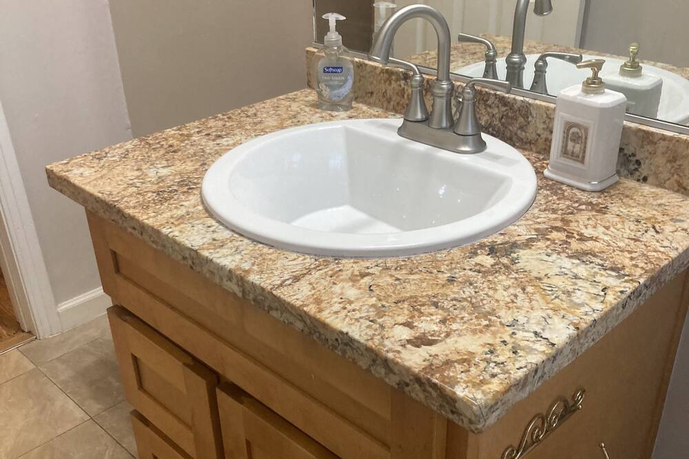 Photo of Bathroom in East Palo Alto