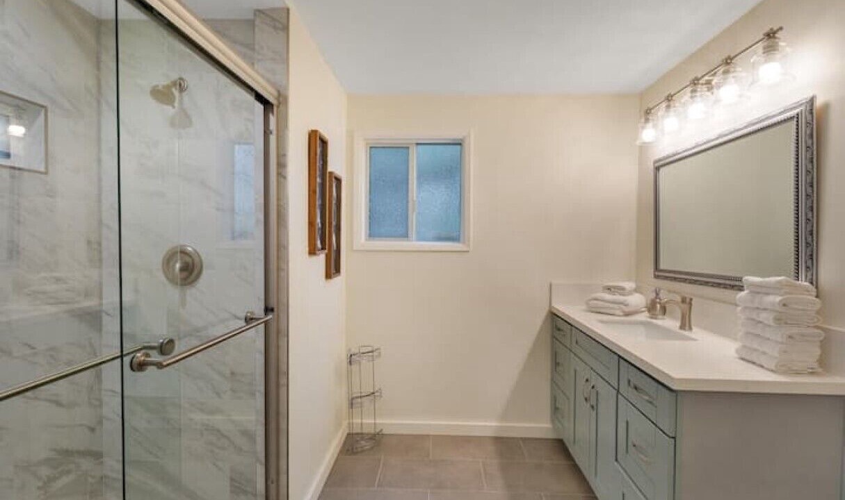 Photo of Bathroom in North Ridge