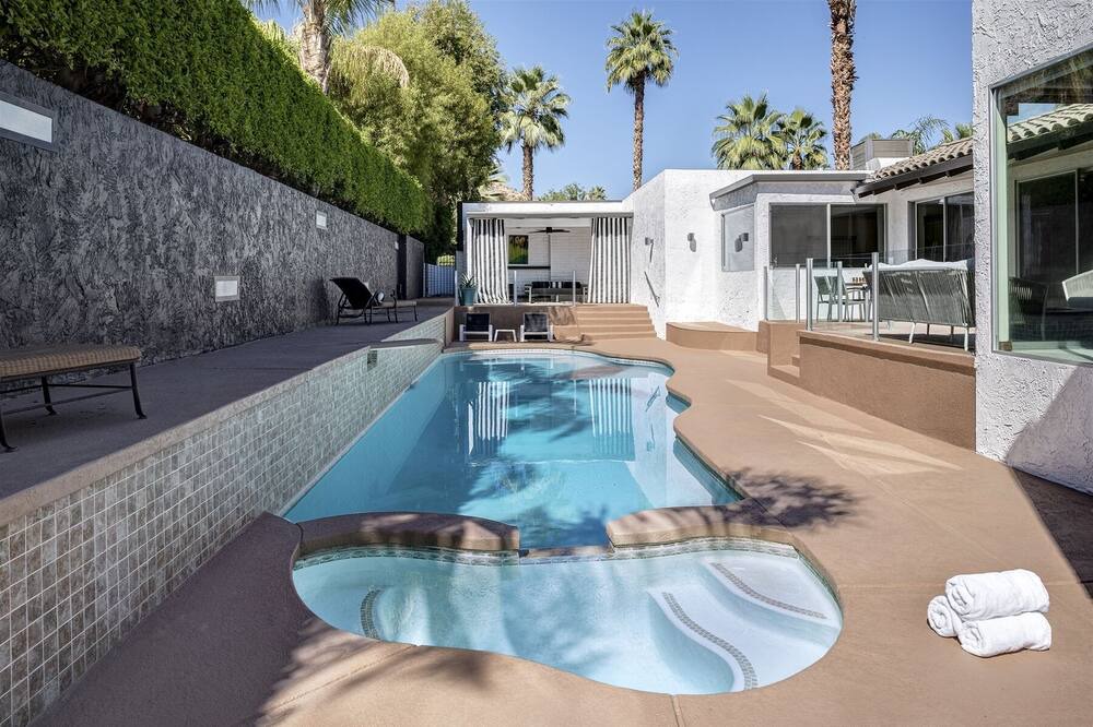 Photo of Outdoor in The Mesa