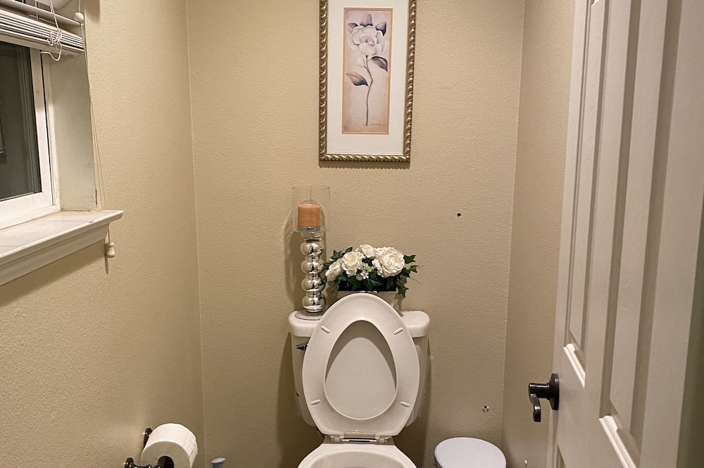 Photo of Bathroom in Murrieta
