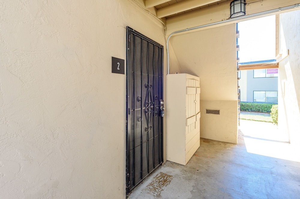 Photo of Bedroom in Bay Park