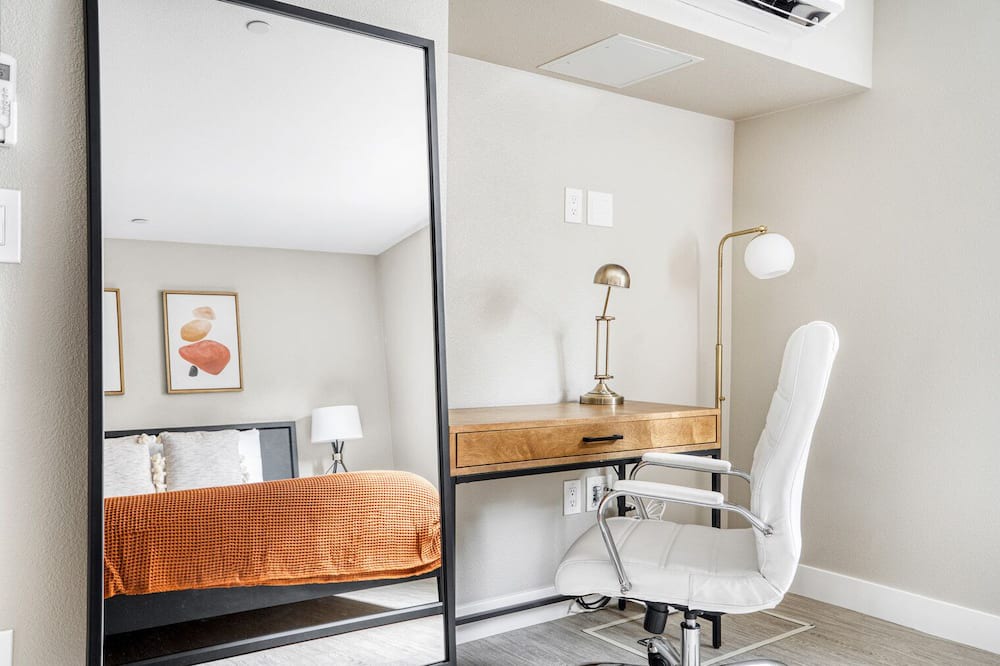 Photo of Bedroom in Campbell