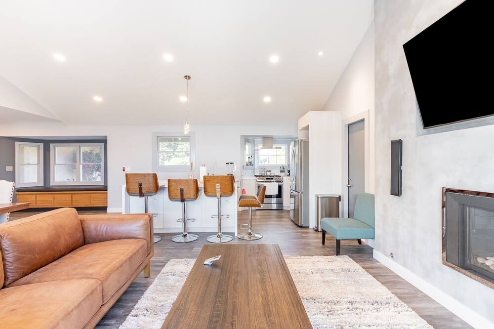Photo of Livingroom in Novato