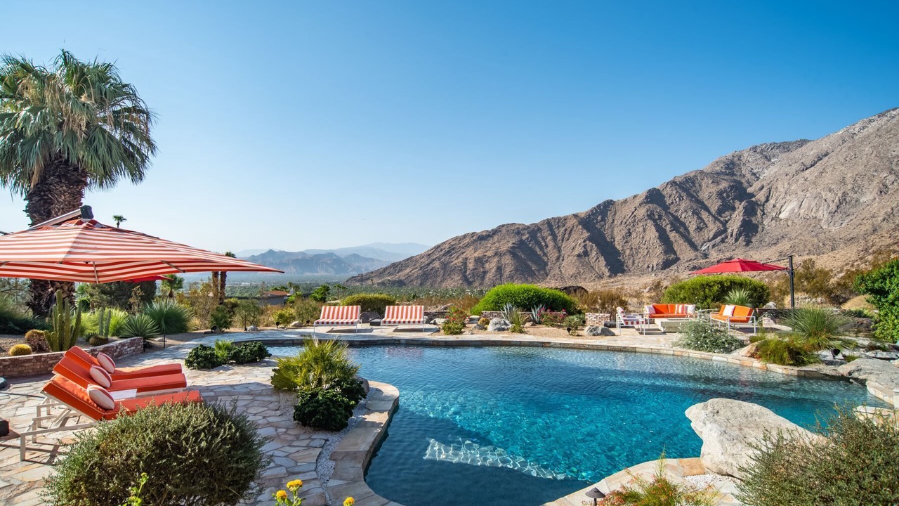 Photo of Outdoor in Little Tuscany