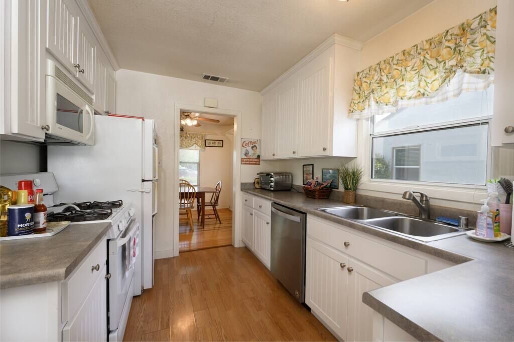 Photo of Kitchen in Southeastern Sacramento