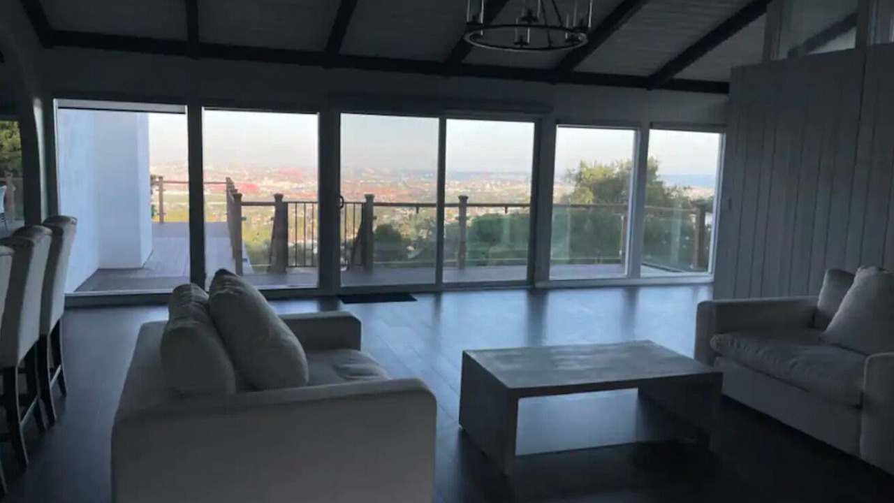 Photo of Livingroom in Rancho Palos Verdes