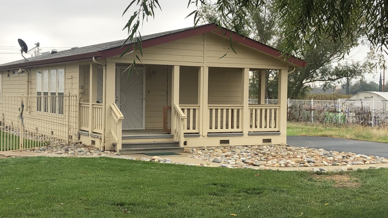 Photo of Outdoor in Brentwood