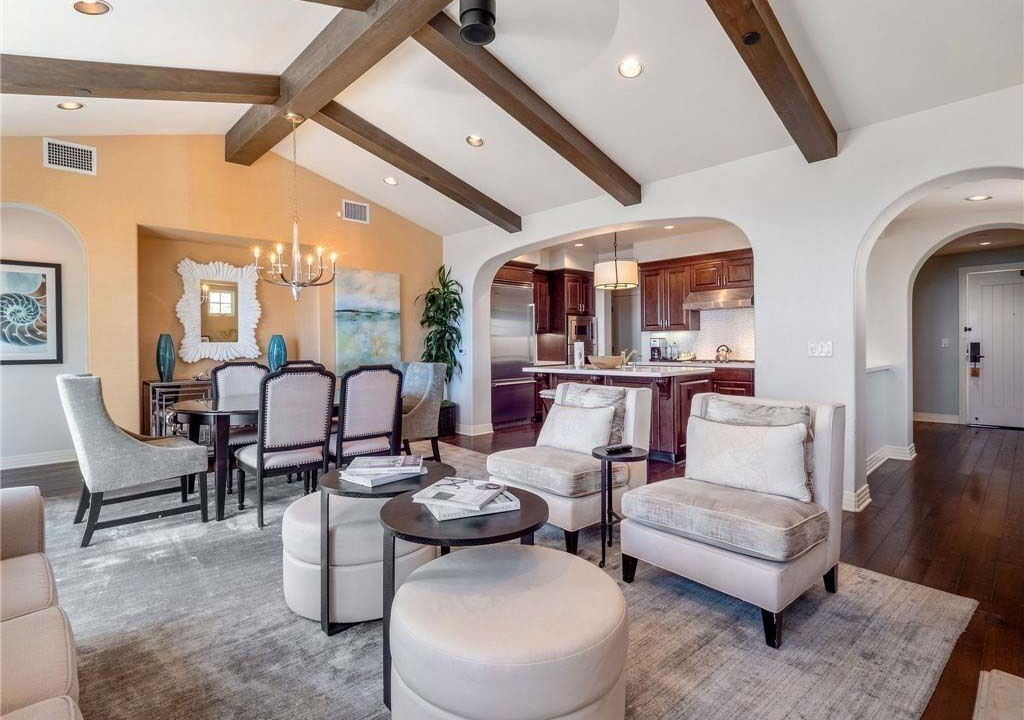 Photo of Livingroom in Rancho Palos Verdes