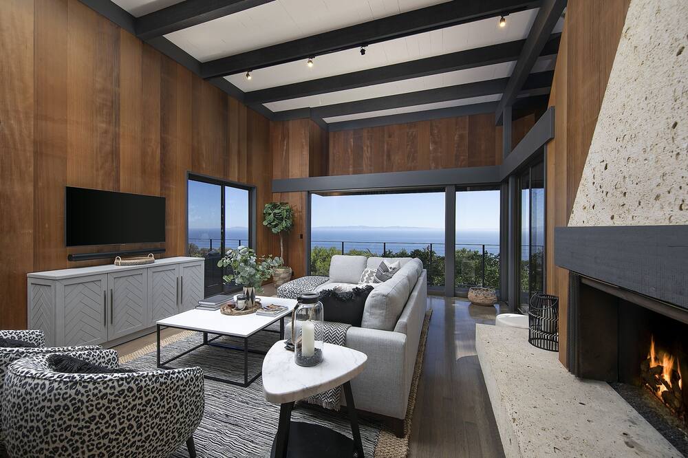 Photo of Livingroom in Campanil