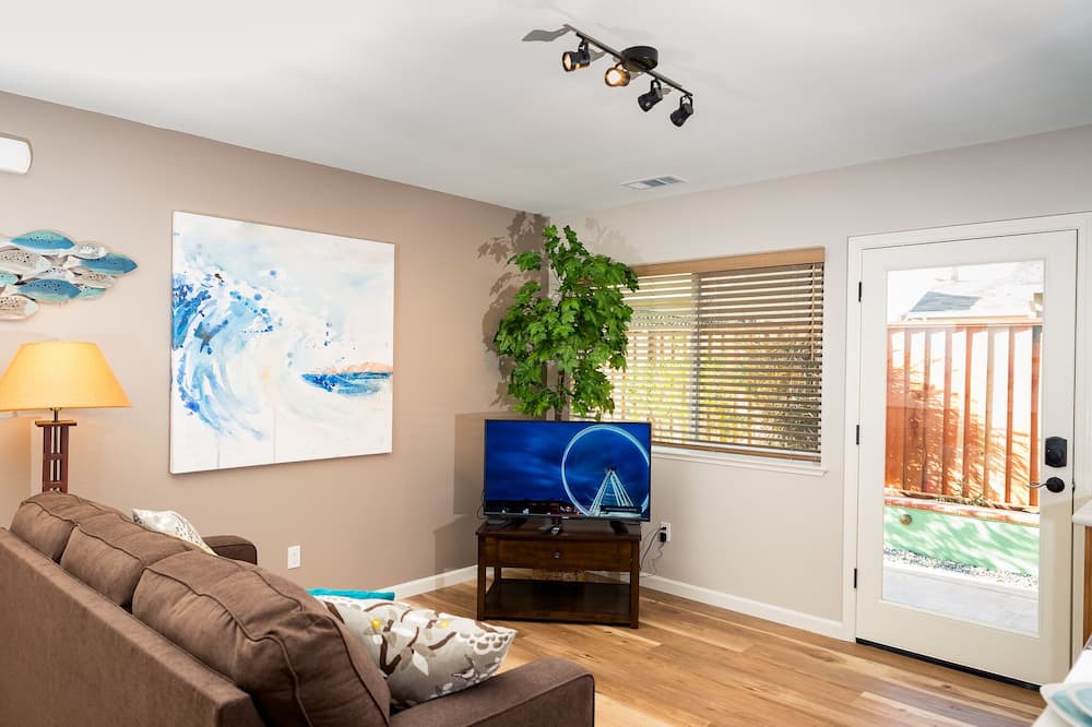 Photo of Livingroom in South San Jose