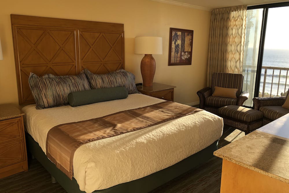 Photo of Bedroom in North Pacific Beach