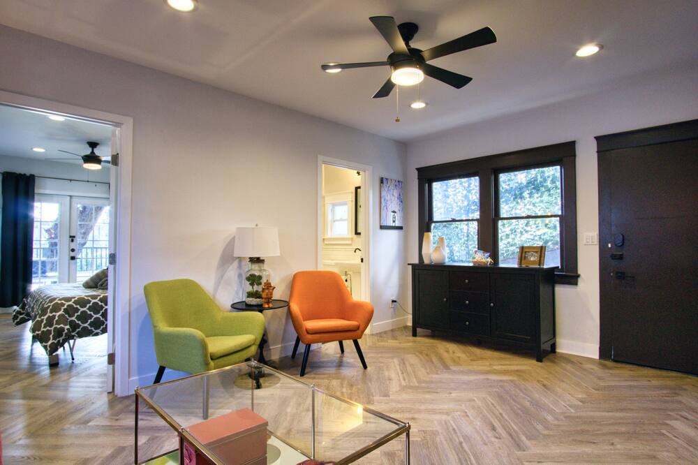 Photo of Bedroom in Grant Hill