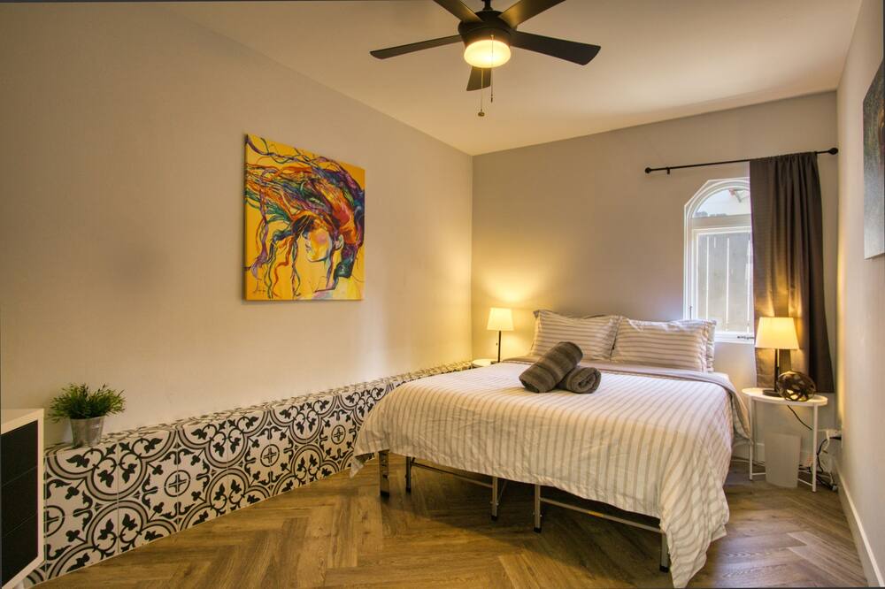 Photo of Bedroom in Grant Hill