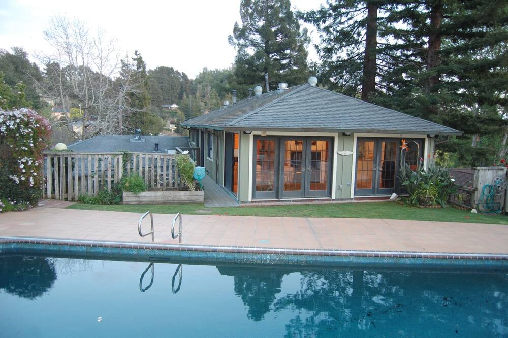 Photo of Livingroom in Mill Valley