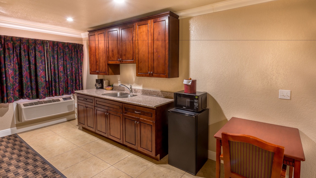 Photo of Kitchen in Reedley