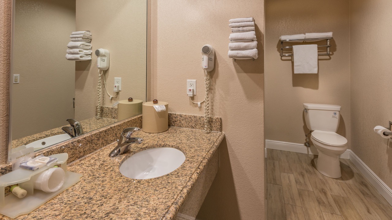 Photo of Bathroom in Reedley