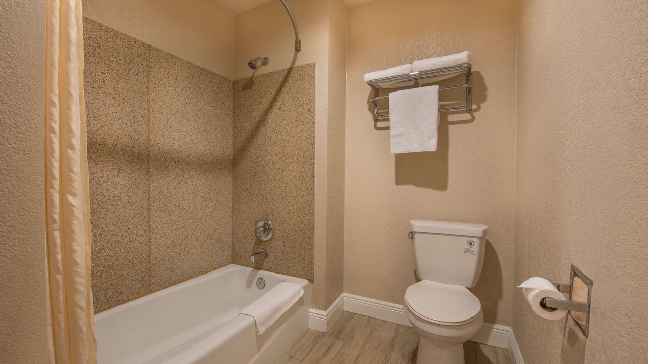 Photo of Bathroom in Reedley