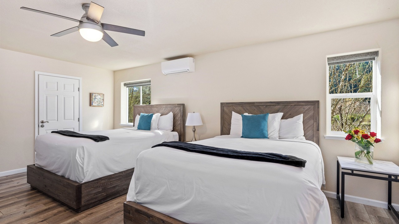 Photo of Bedroom in Guerneville