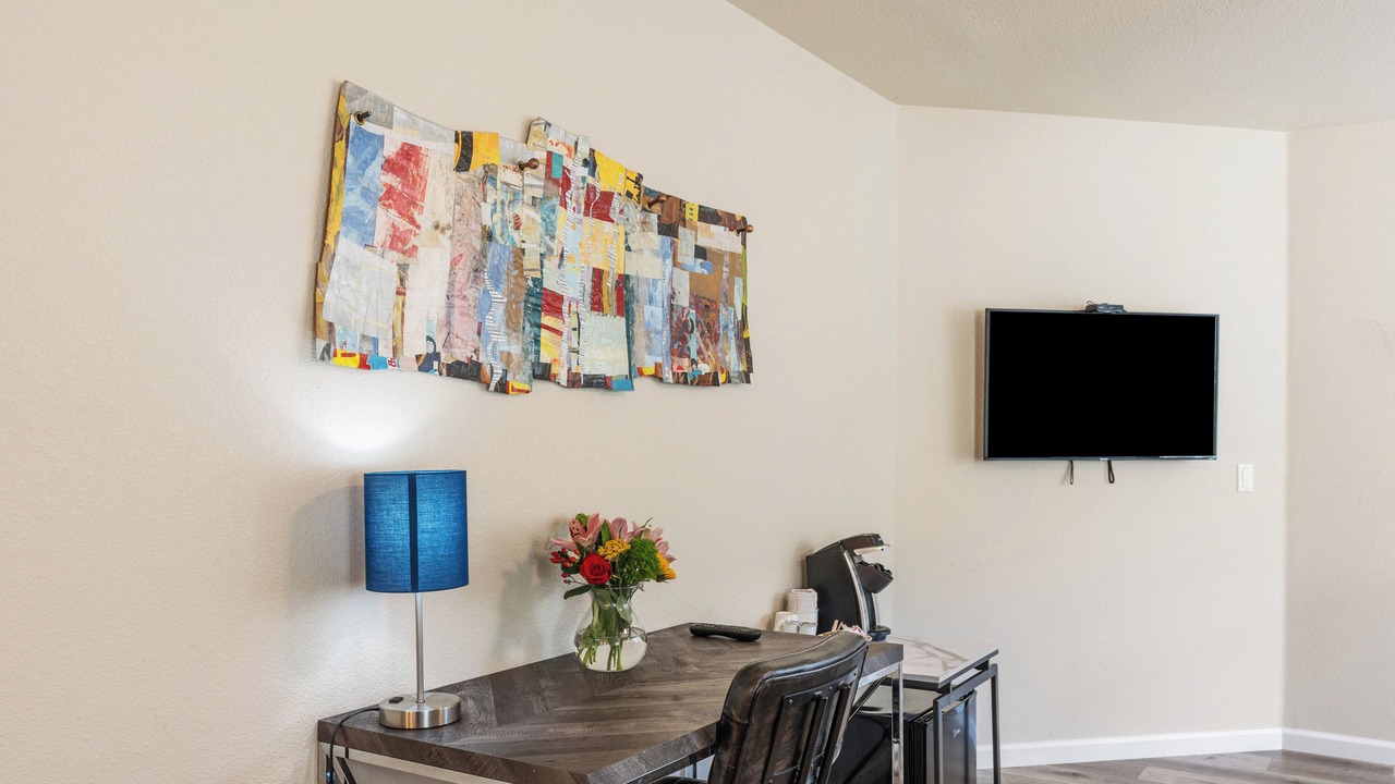 Photo of Bedroom in Guerneville
