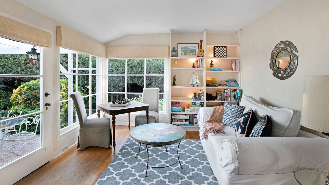 Photo of Livingroom in Opal Cliffs