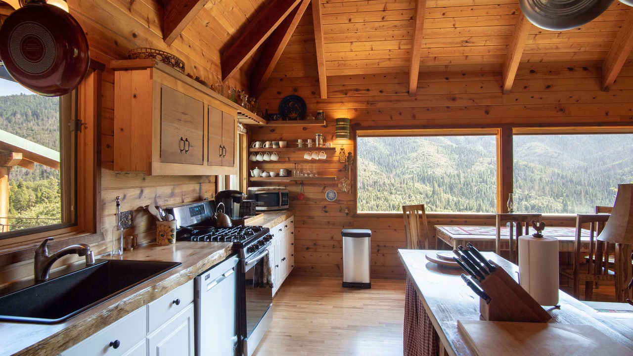 Photo of Kitchen in Springville