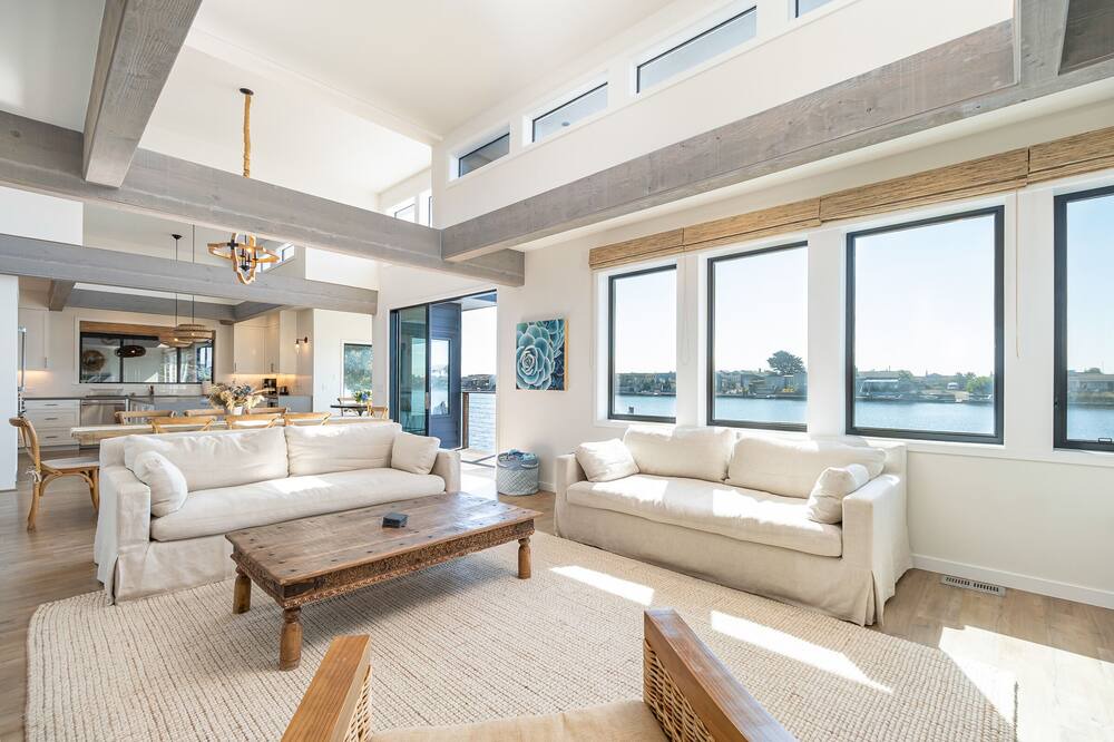 Photo of Livingroom in Stinson Beach