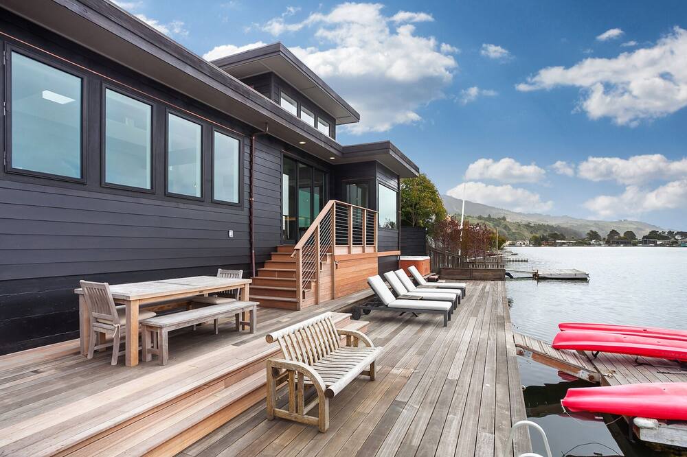 Photo of Patio Balcony in Stinson Beach