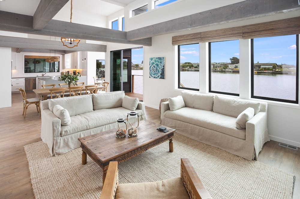 Photo of Livingroom in Stinson Beach