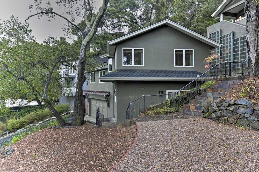 Photo of Outdoor in San Carlos