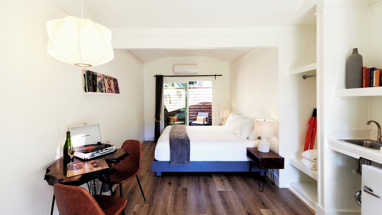 Photo of Livingroom in Guerneville