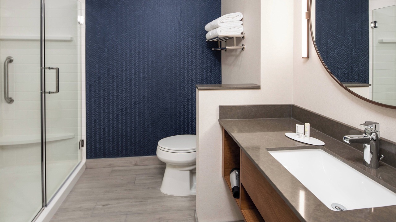 Photo of Bathroom in Los Alamitos