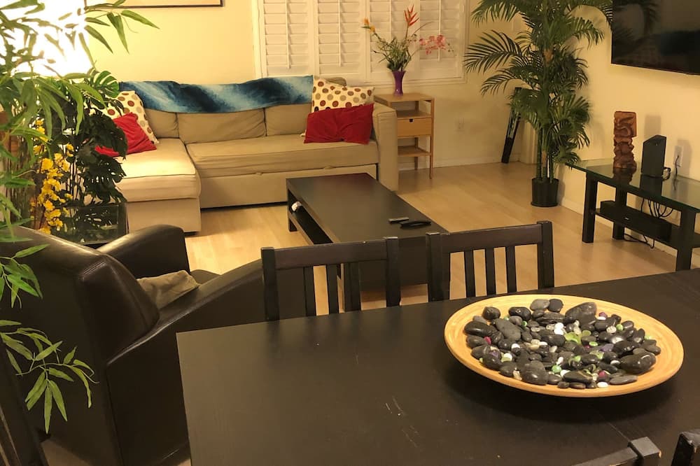 Photo of Kitchen in Pacific Terrace