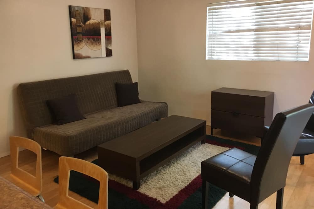 Photo of Livingroom in Los Feliz