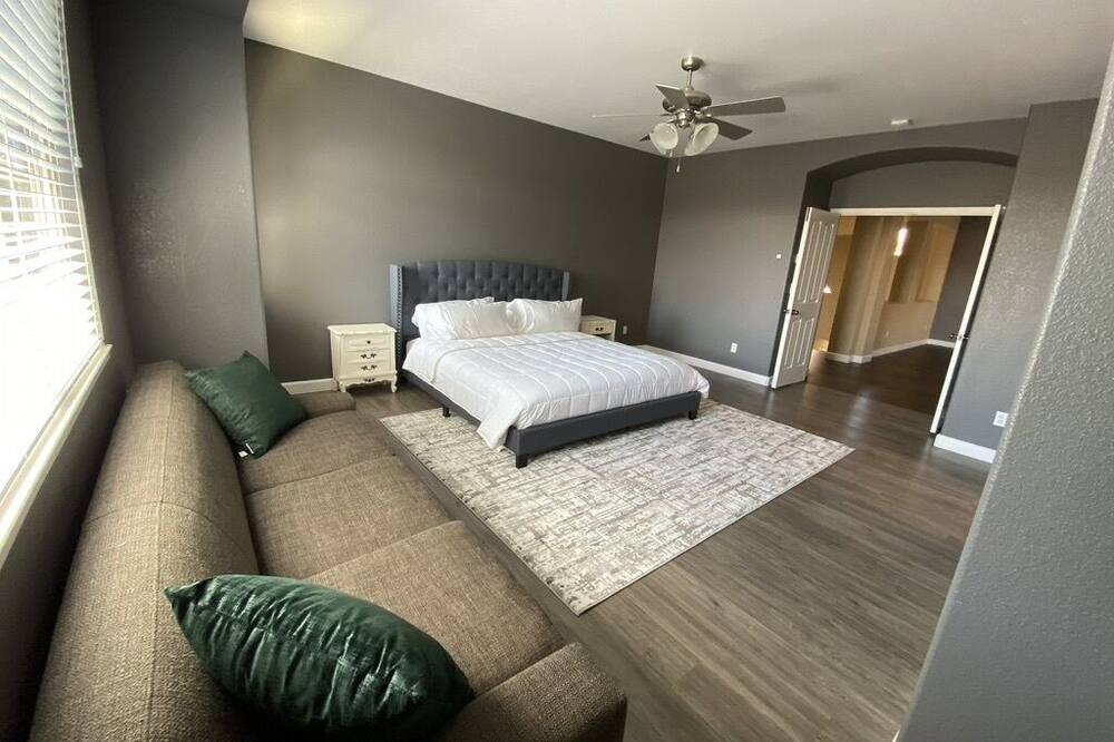 Photo of Bedroom in Rancho Cordova