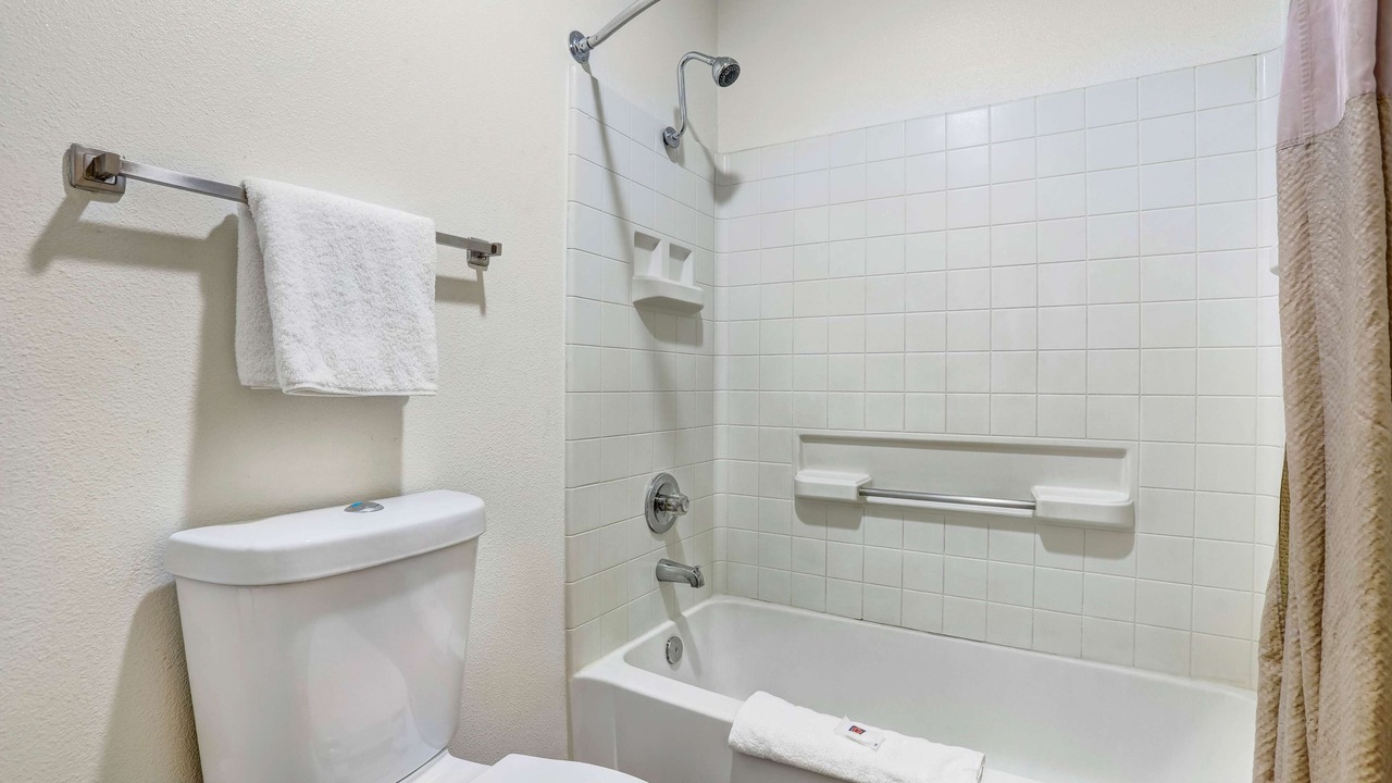 Photo of Bathroom in Cascade