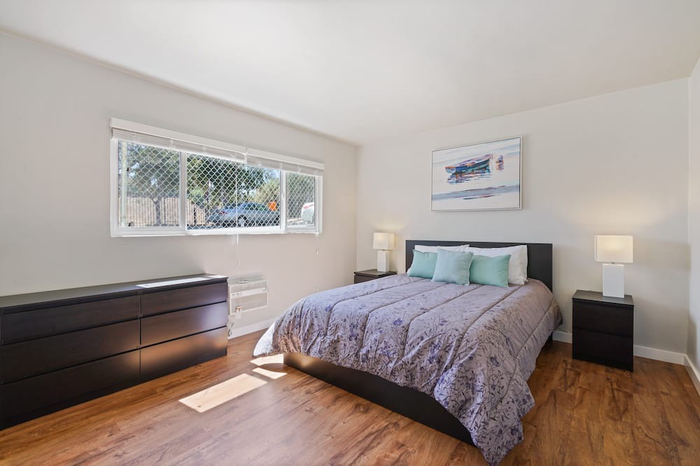 Photo of Bedroom in Logan Heights