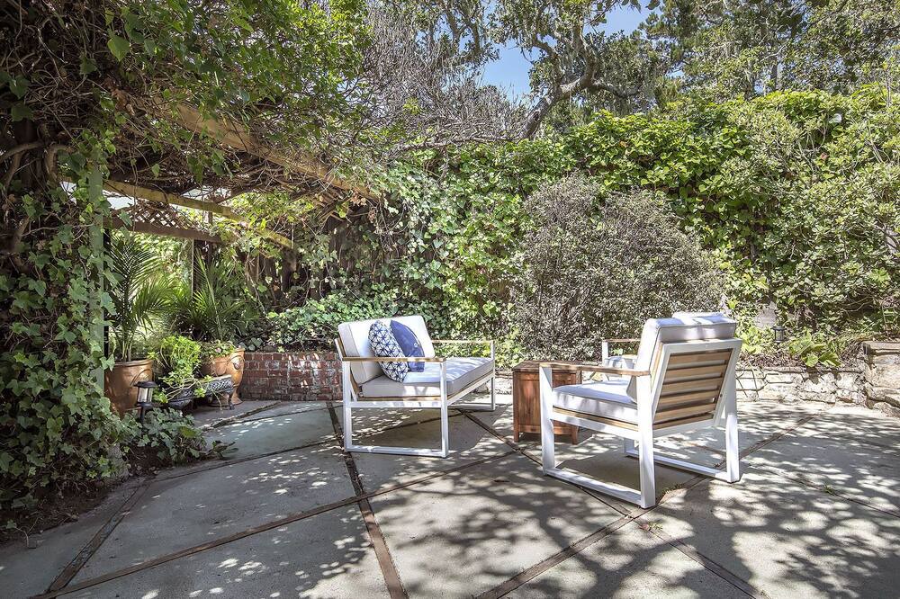 Photo of Outdoor in Northeast Carmel