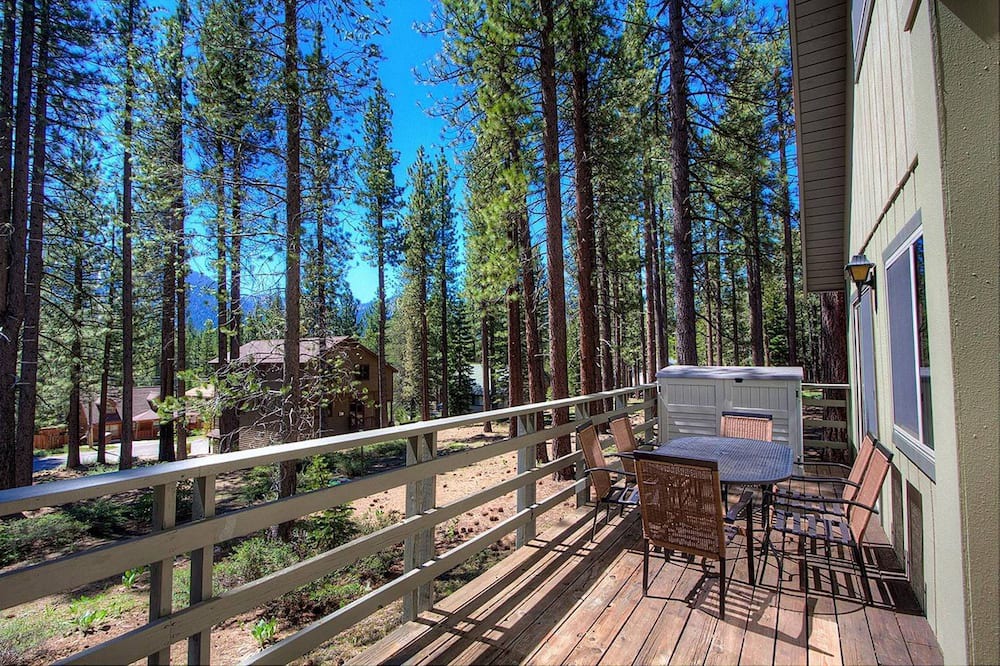 Photo of Patio Balcony in Country Club Estates