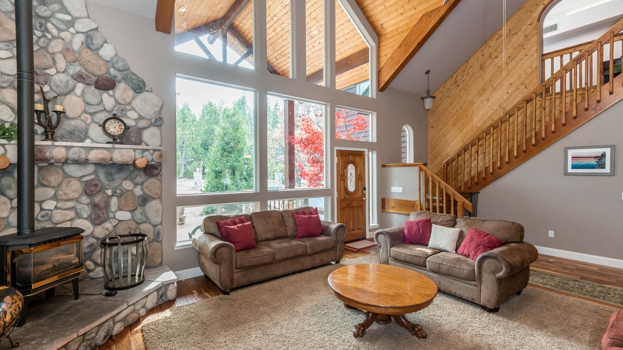 Photo of Livingroom in Granite Ridge