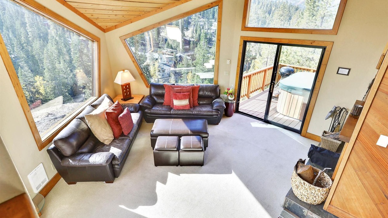 Photo of Livingroom in Alpine Meadows