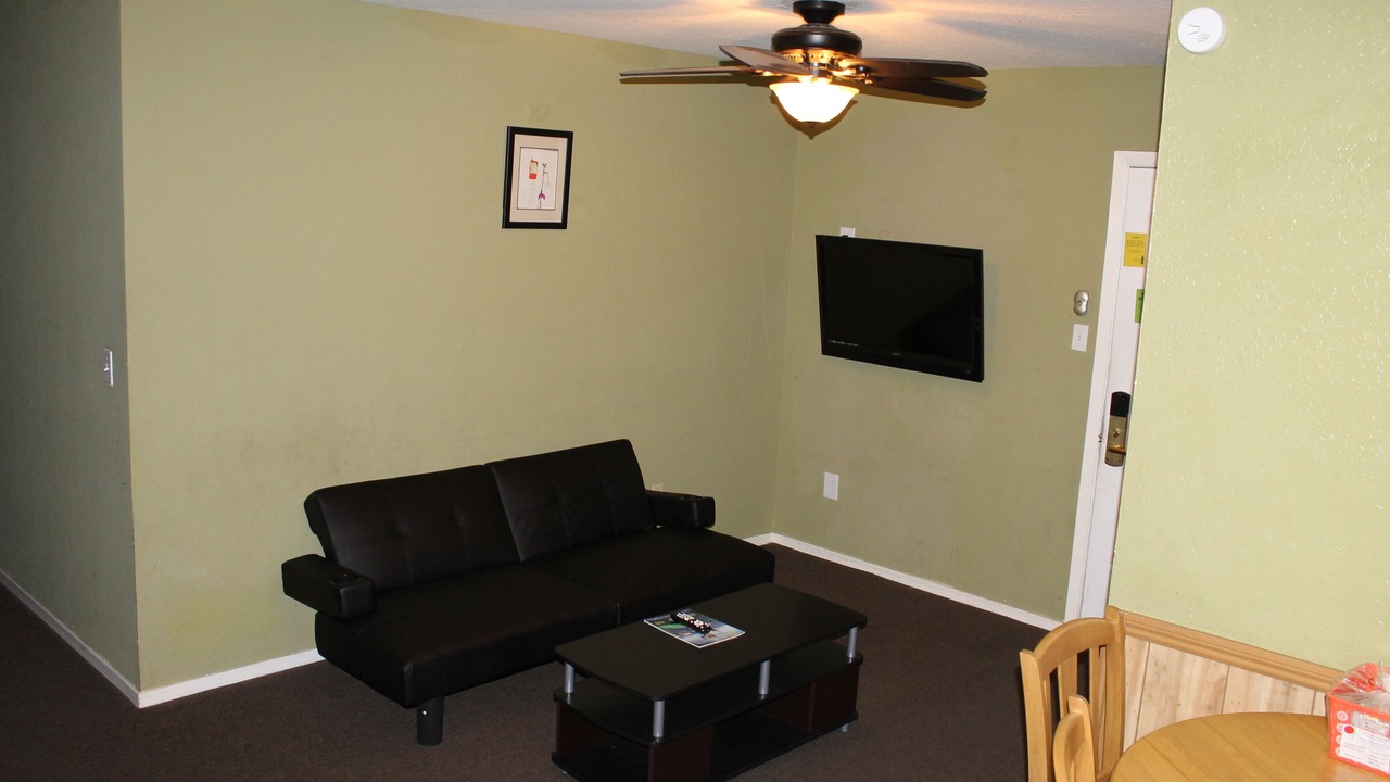 Photo of Bedroom in Lakeside Park
