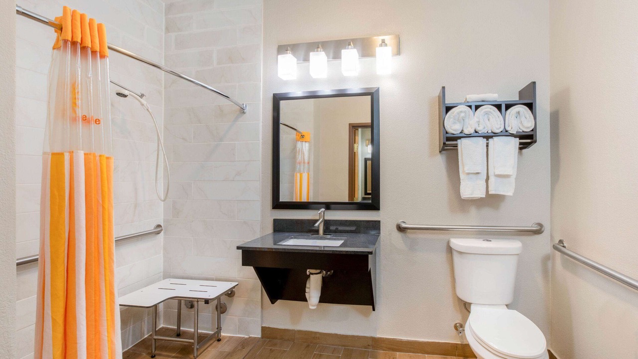 Photo of Bathroom in Livermore