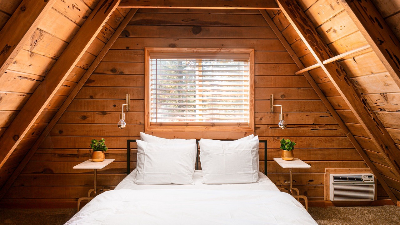 Photo of Bedroom in Portola