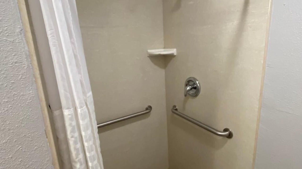 Photo of Bathroom in Southwestern Sacramento