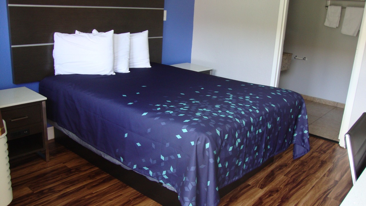 Photo of Bedroom in Southwestern Sacramento