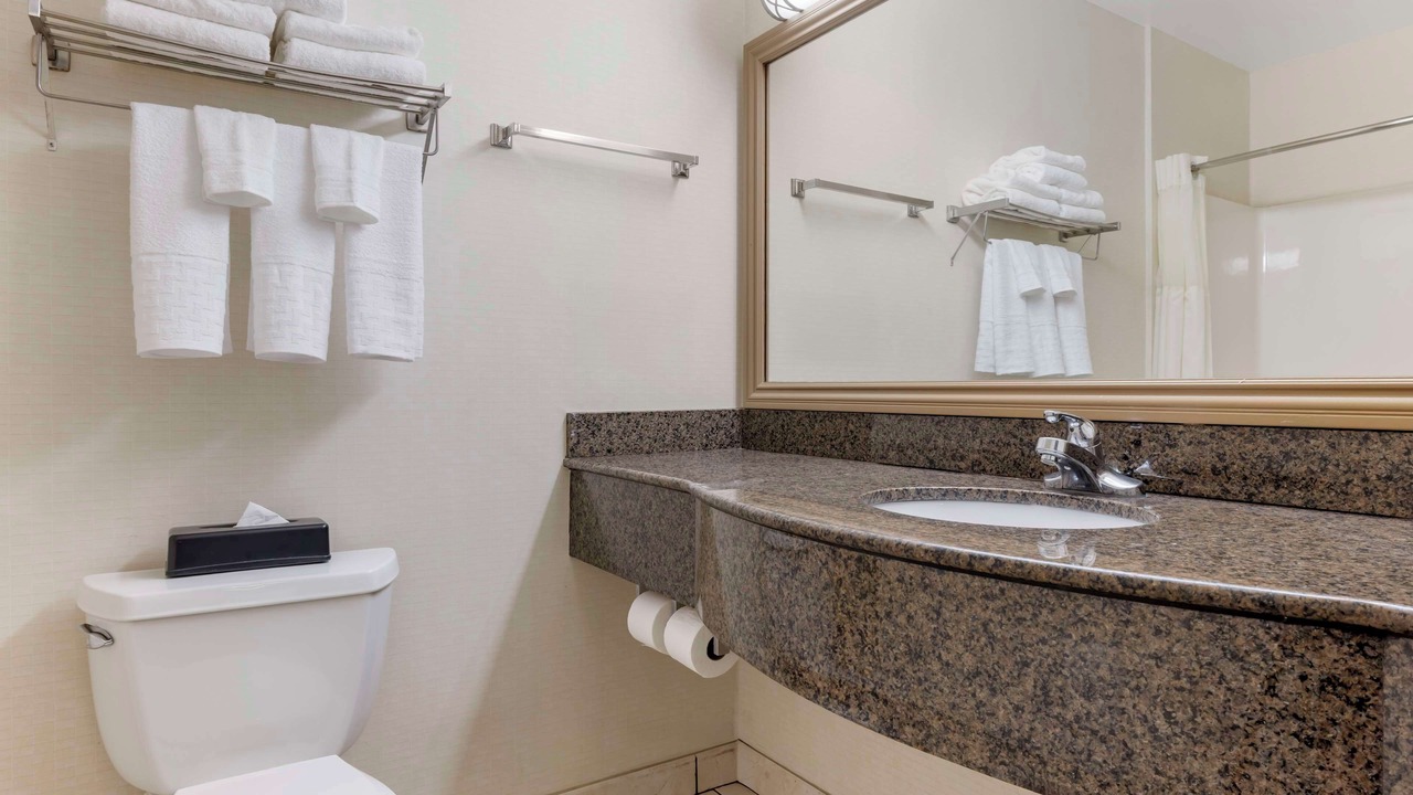 Photo of Bathroom in Lake Elsinore