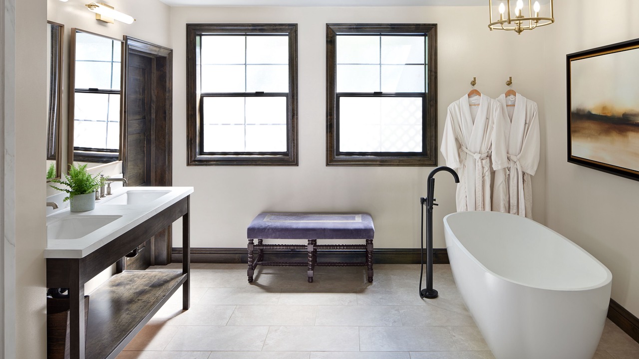 Photo of Bathroom in Kenwood