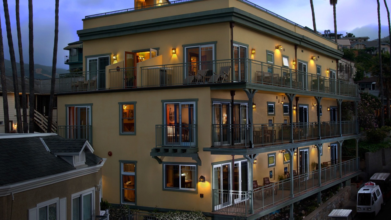 Photo of Outdoor in Avalon