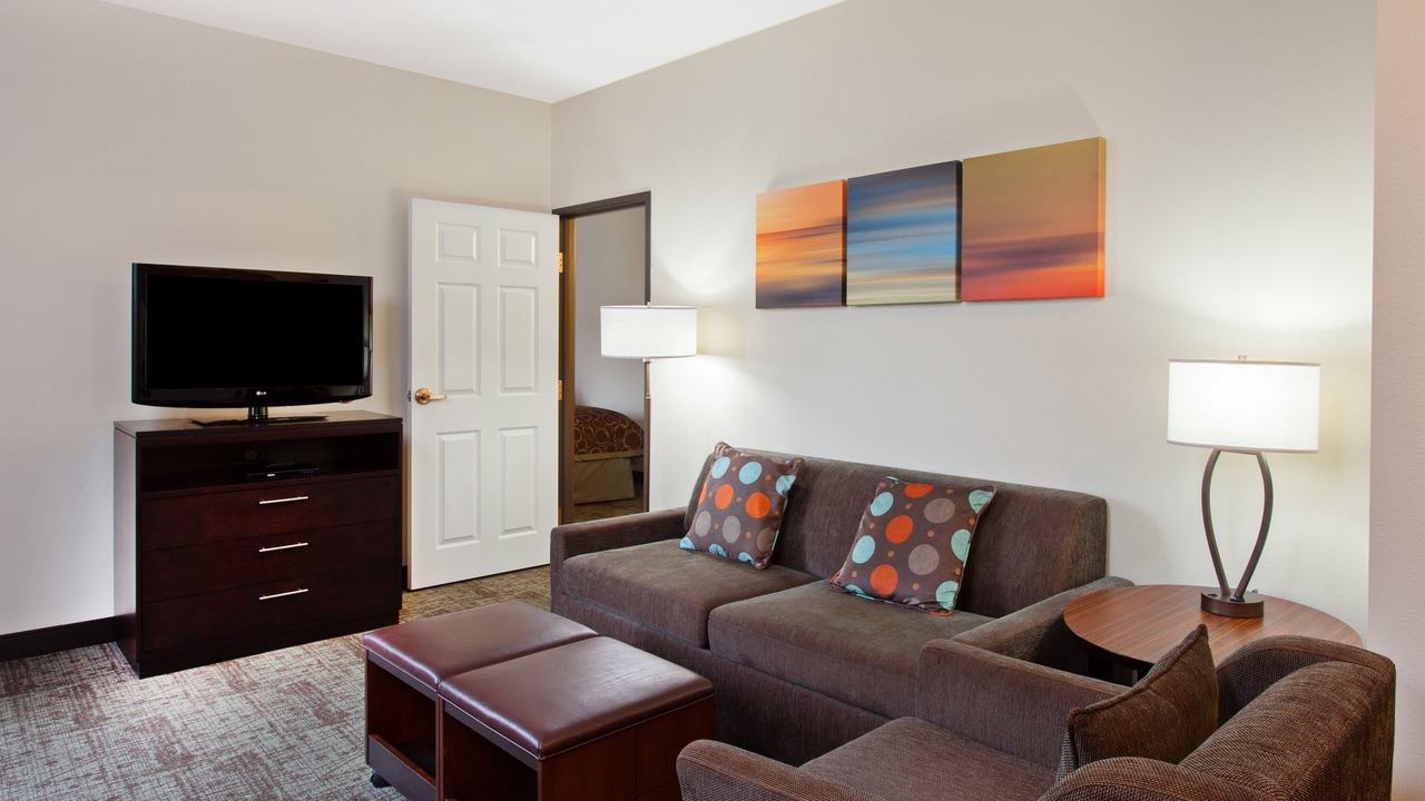 Photo of Bedroom in Lake Forest