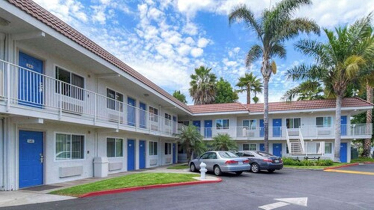 Photo of Outdoor in Halecrest